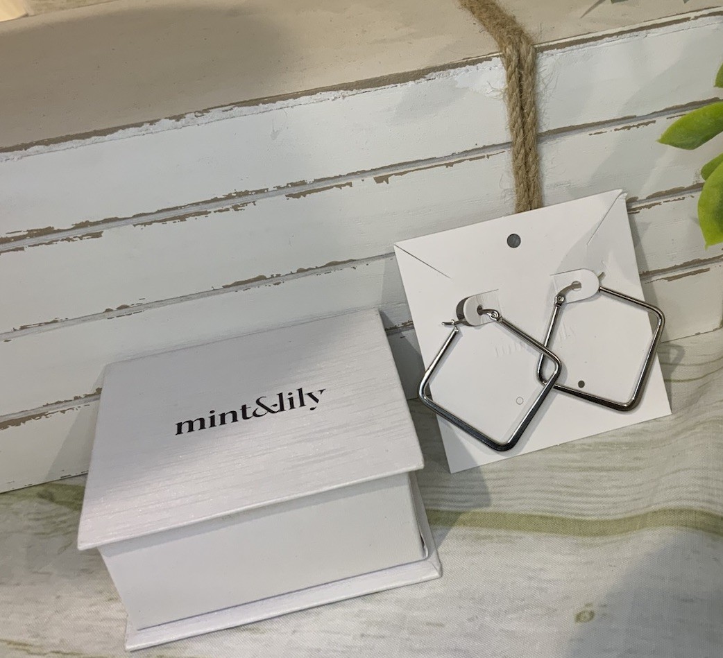 NEW Mint & Lilly Geometric Girl Boss Silver Earrings