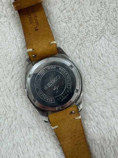 Vintage Seiko 7006-8007 Gray Sunburst Dial Watch Day Date