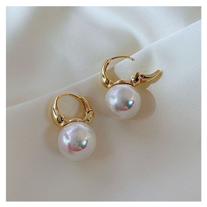 Fashion Woman Elegant Gold plated Pearl Earrings Clip Dangle Drop Hoop Huggie
