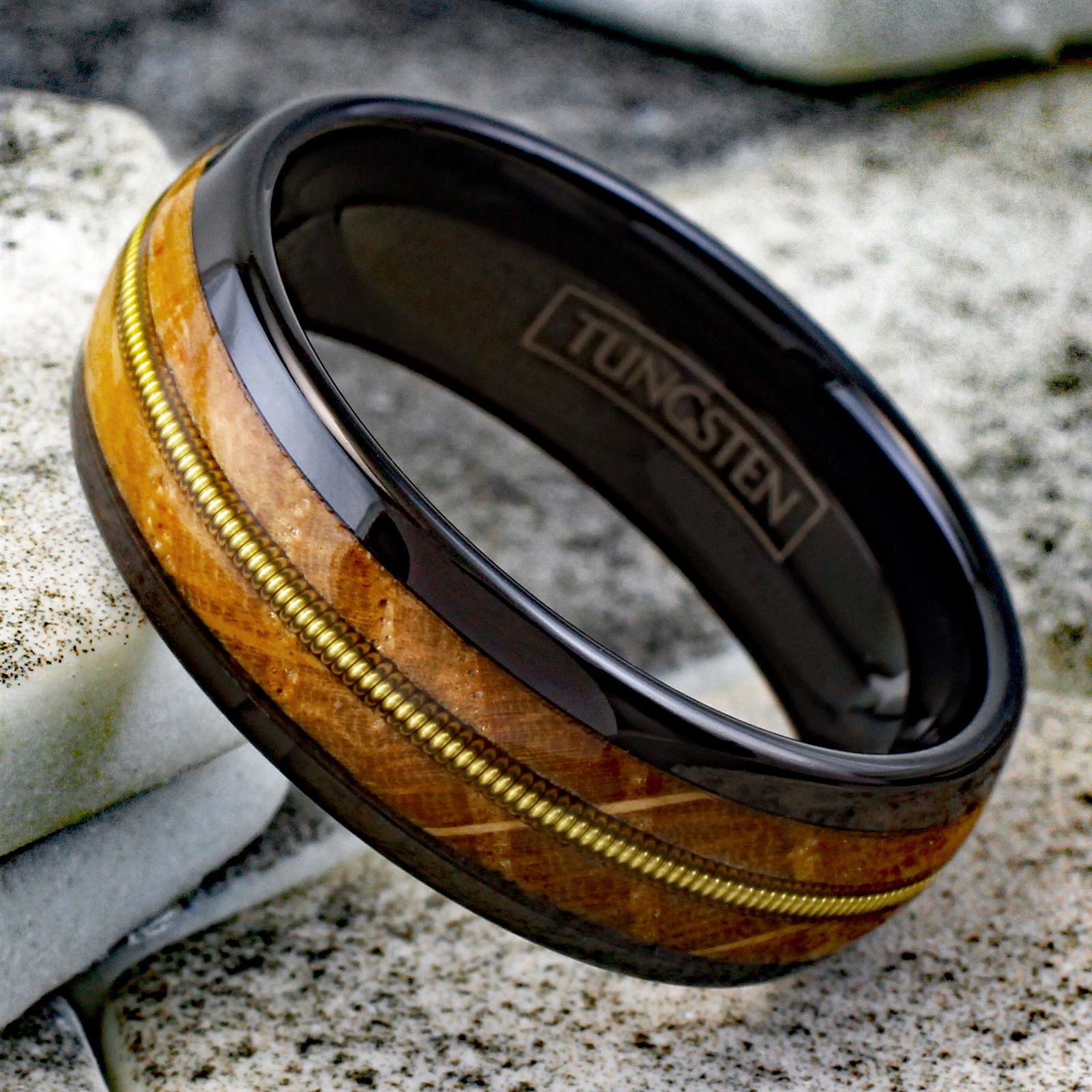 8mm Black Tungsten Whiskey Barrel Wood w/ Guitar String Men’s Wedding Band Ring