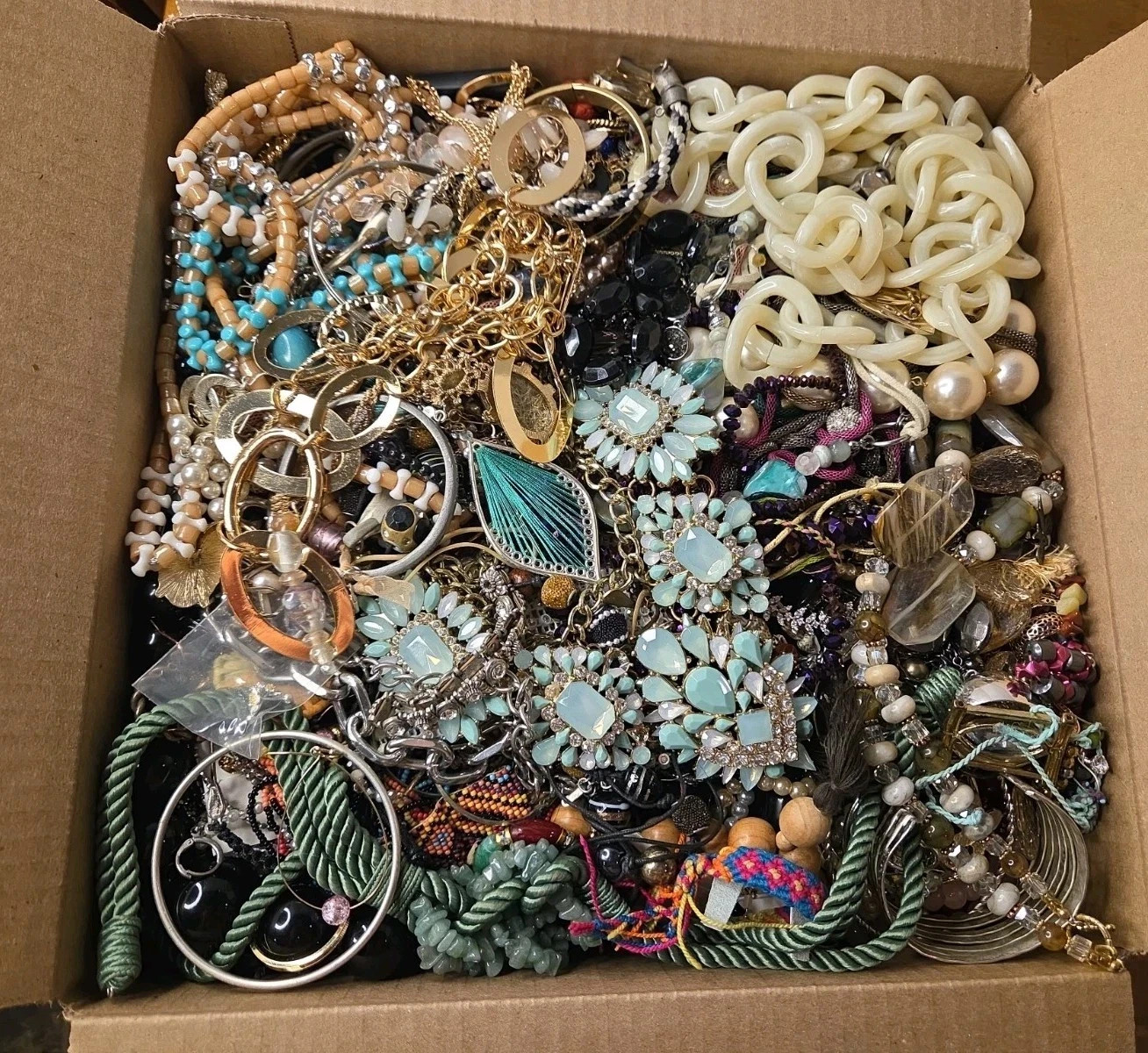 3 Lbs Unsearched Jewelry Lot Vintage & Modern Junk & Good Wear & Resell Tangles