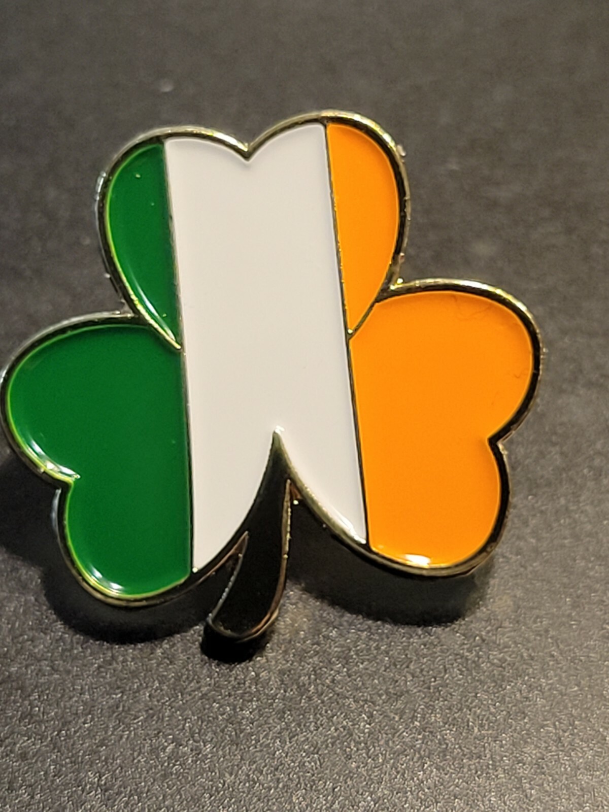Gold Plated Shamrock Irish Flag Lapel Pin 7/8 in butterfly clutch back
