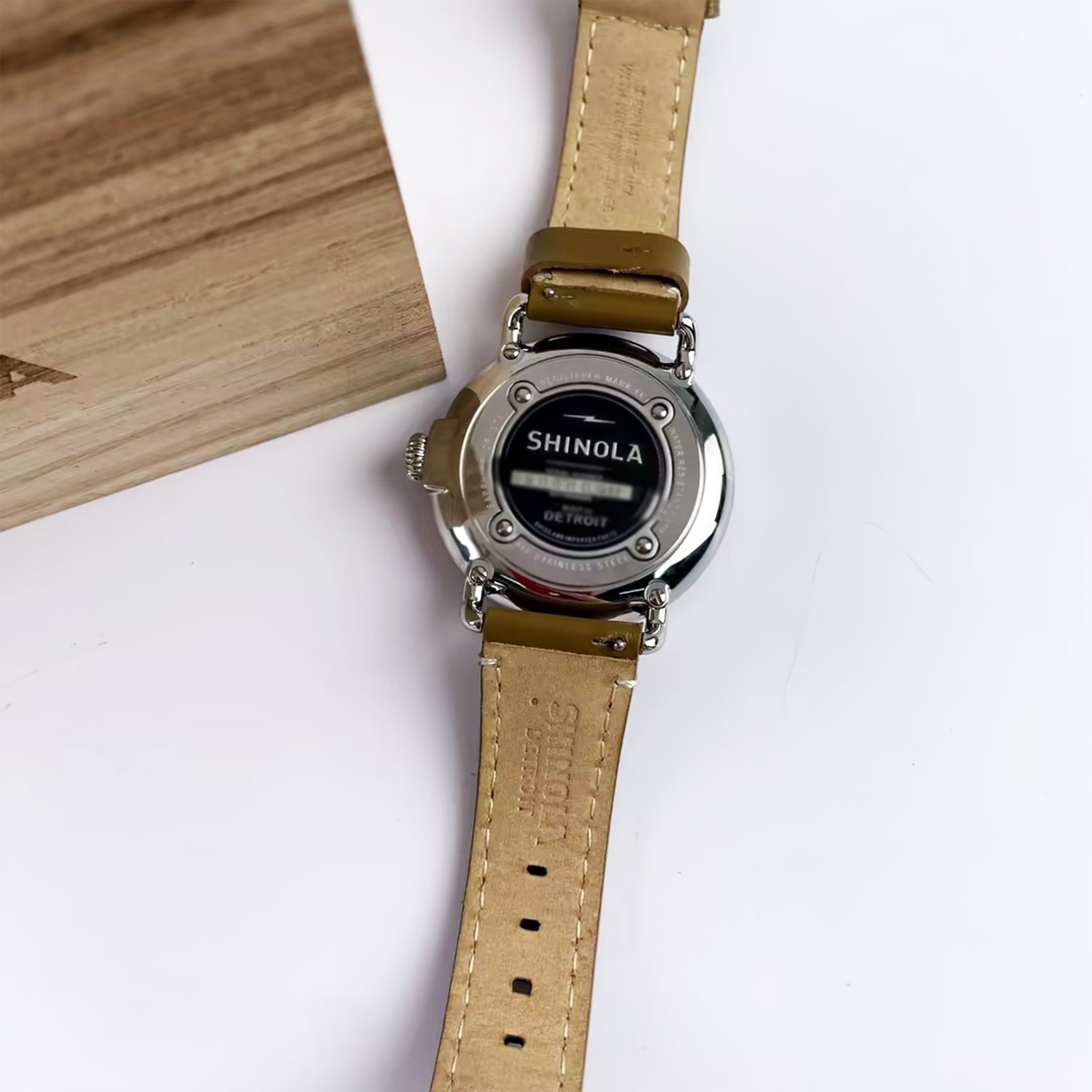 Shinola The Runwell Green Dial and Tan Leather Strap Men/Women Quartz Watch 41MM