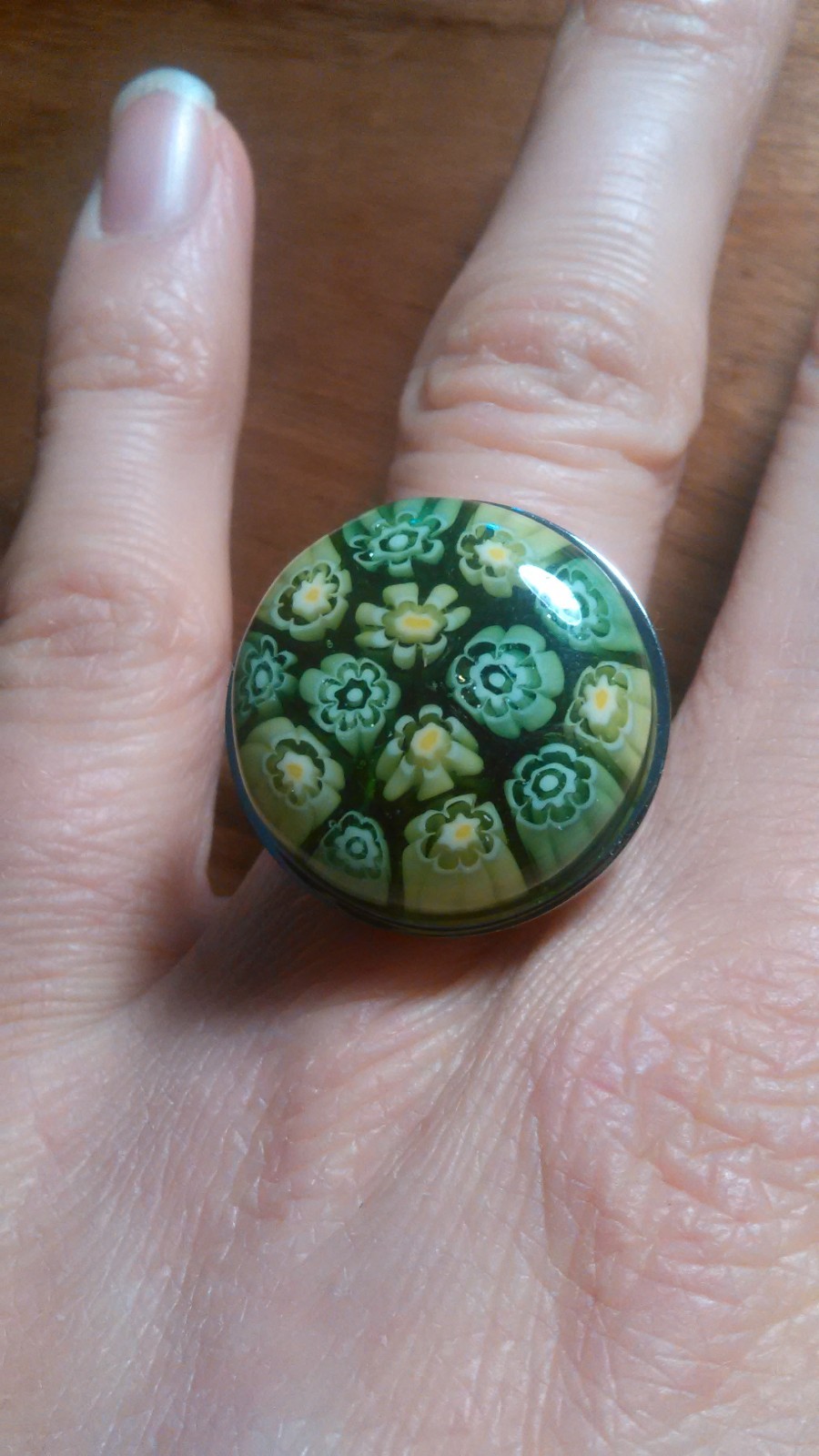 Green Murano Style Glass Stainless Steel Ring (Size 8)