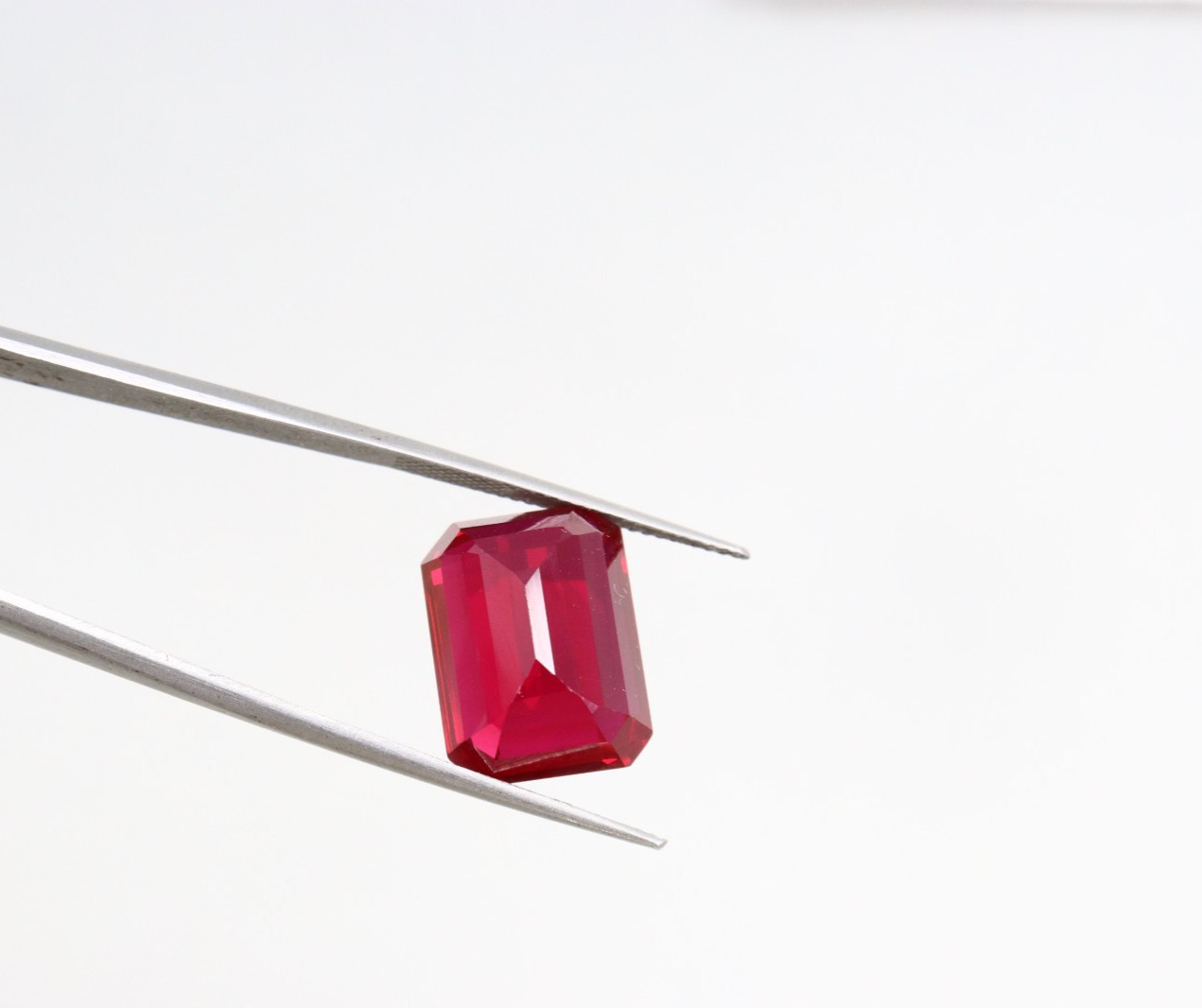 Premium Blood Pink Sapphire 14Ct Emerald Cut Loose Gemstone | Collector Jewel