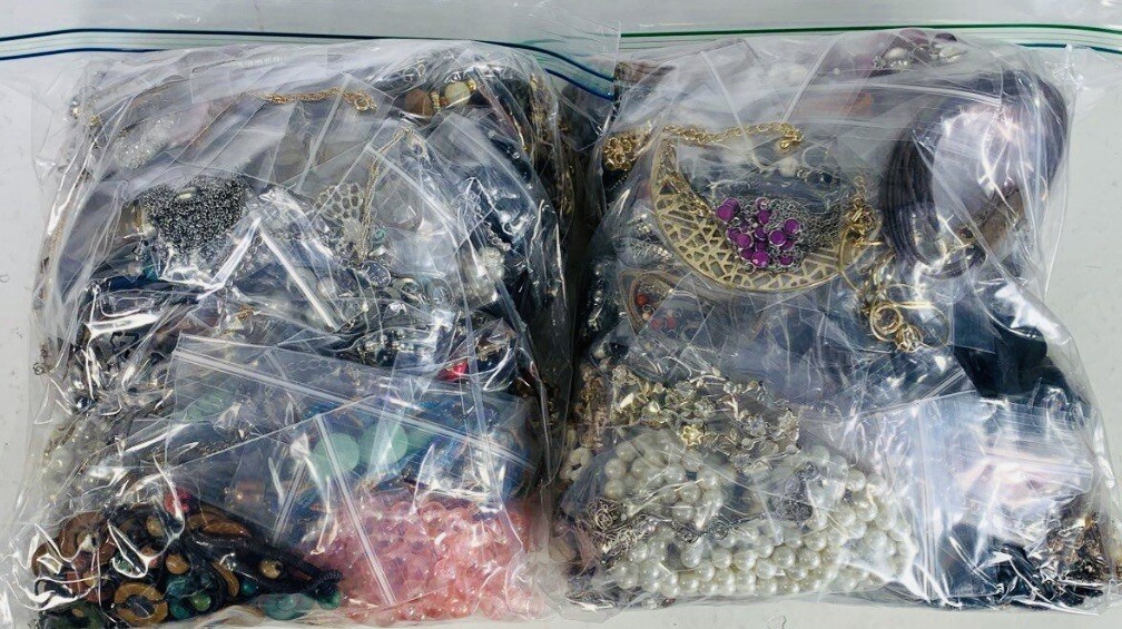 Jewelry Vintage To Modern Lot Craft Junk 1 Pound…. SEE DESCRIPTION…