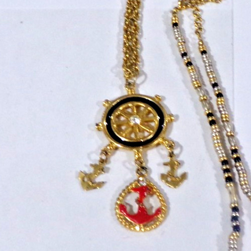 Vintage MIXED JEWELRY LOT – fashion jewelry ready to wear (not junk) as picture