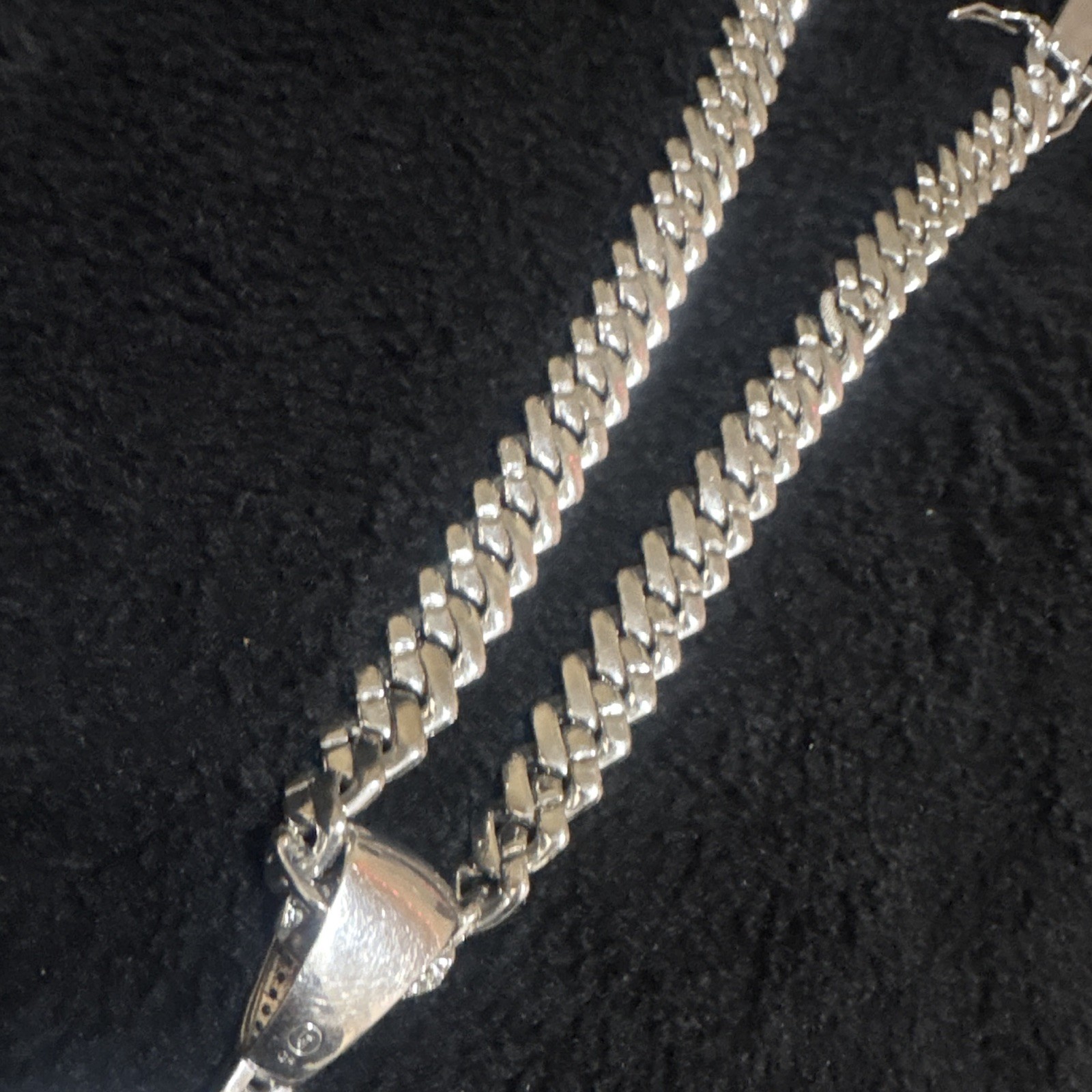 Silver Tone Iced Out Pavé CZ Cuban Link Chain Round Pendant Necklace Box