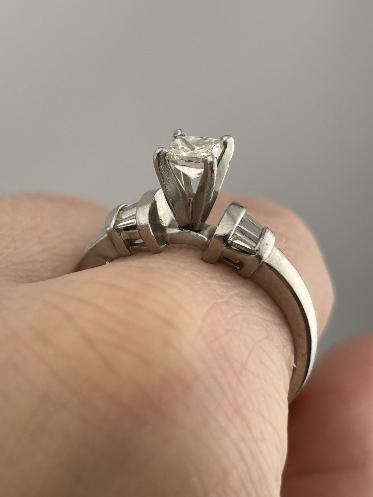 Estate 950 Platinum Princess Cut Diamond Engagement Ring w Tapered Baguette sz 7