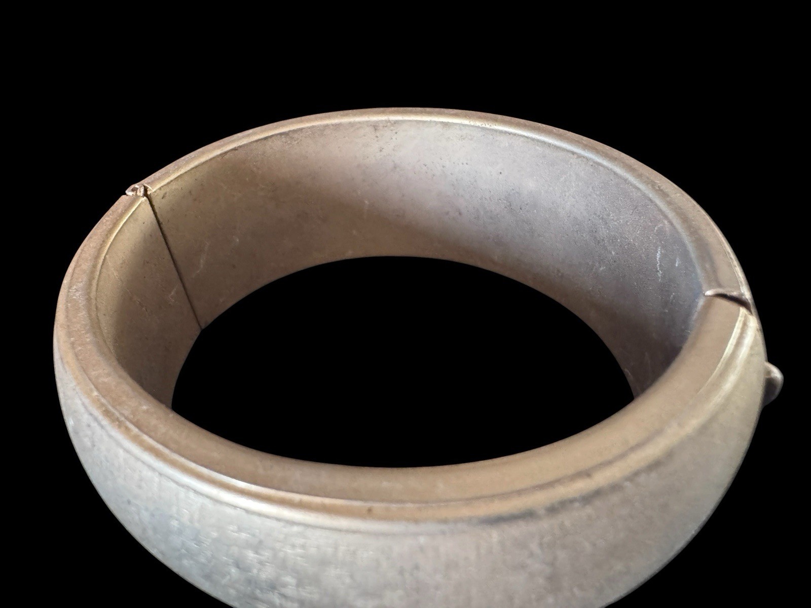 Vintage Gold Tone Wide Hinged Clamper Bracelet Brushed Satin Finish Mid Century