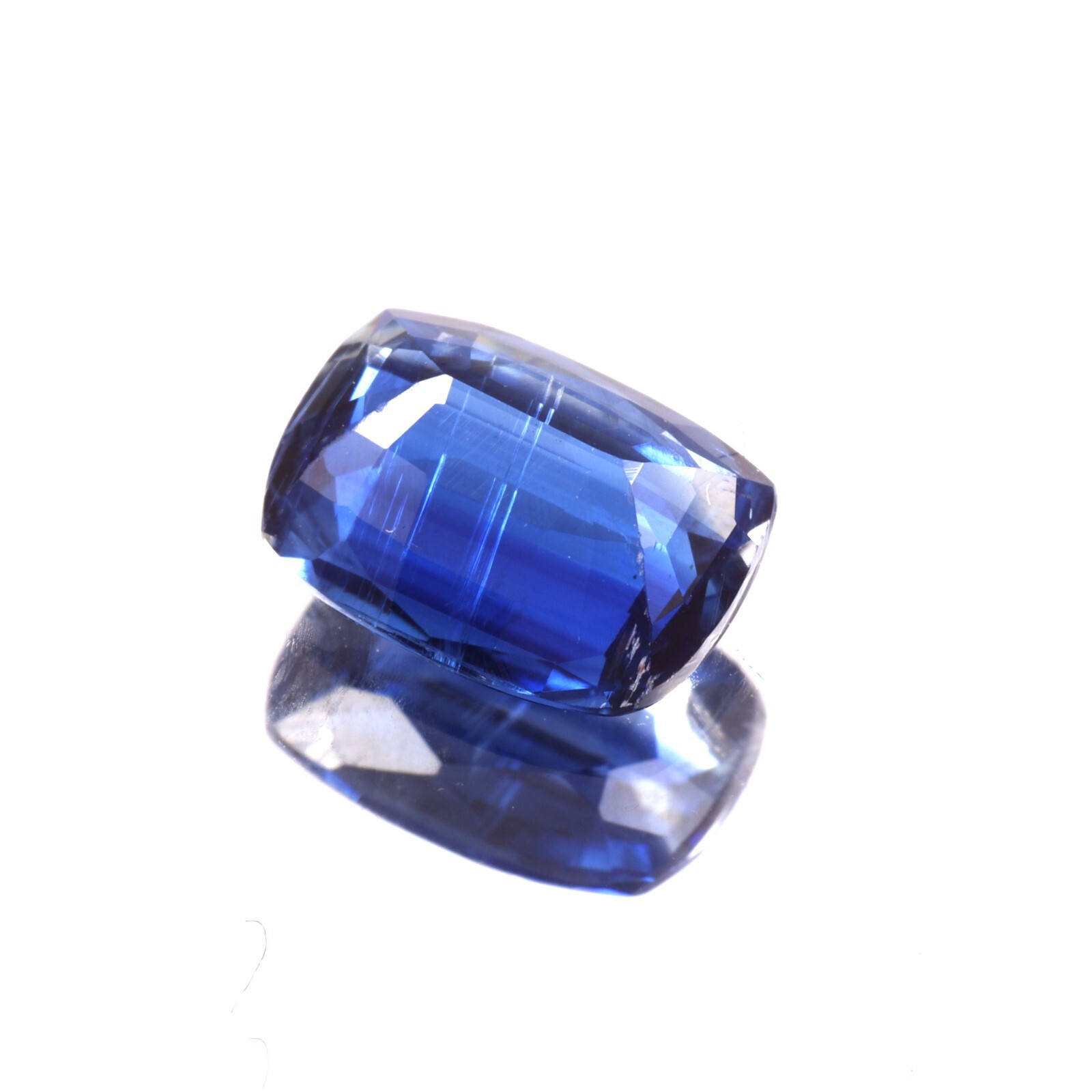 Natural Blue kyanite Radiant Shape Faceted Cut Loose Gemstone 1.60 Cts 8X6X3 mm