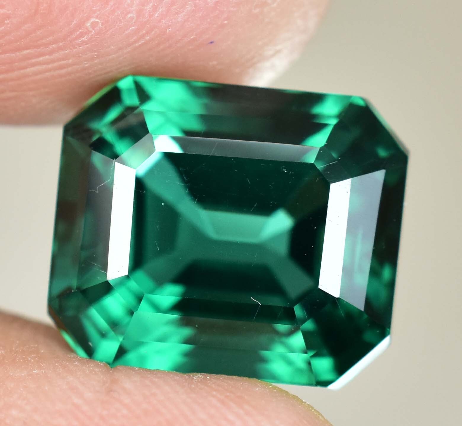 Natural Green Emerald 11.70 Ct Emerald Cut AGL Certified Stunning Loose Gemstone