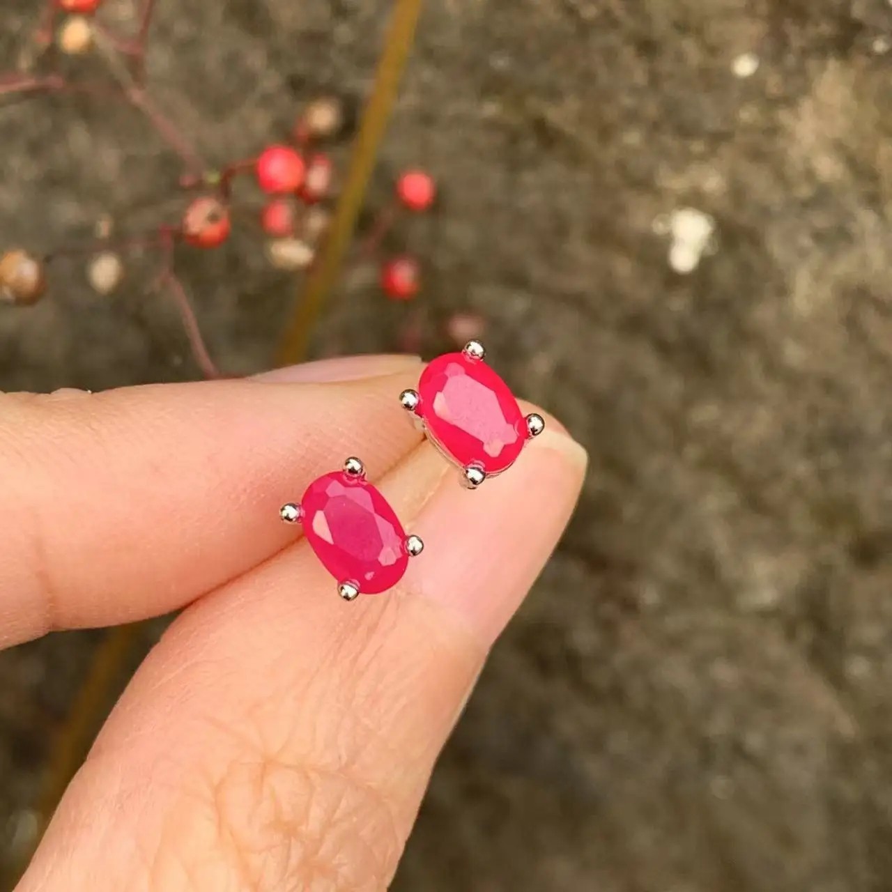 Oval Natural Ruby Earrings Women 925 Sterling Silver Stud Earring Party Jewelry.
