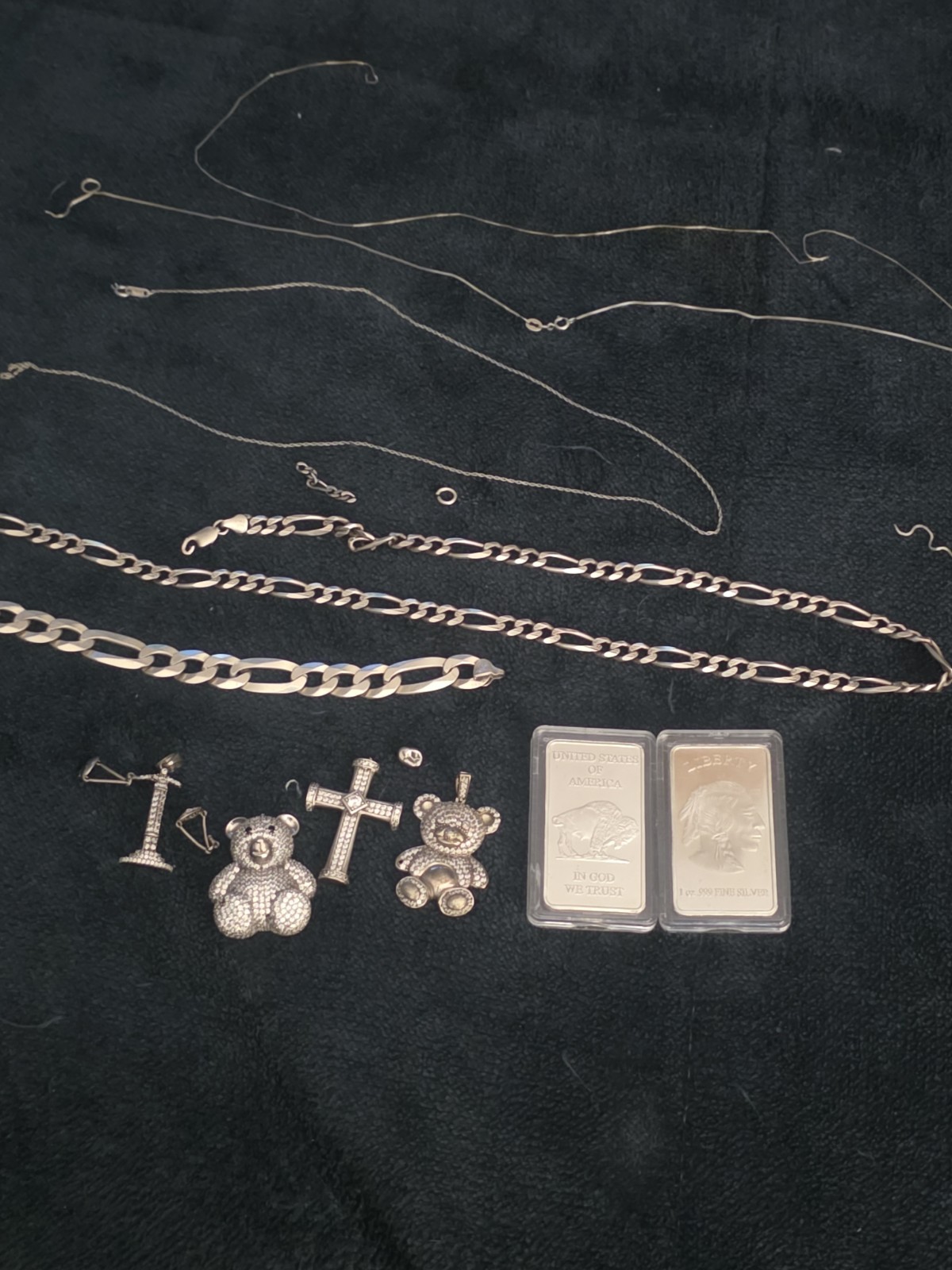 3 Ozs Of Broken Sliver An White Gold Jelwery