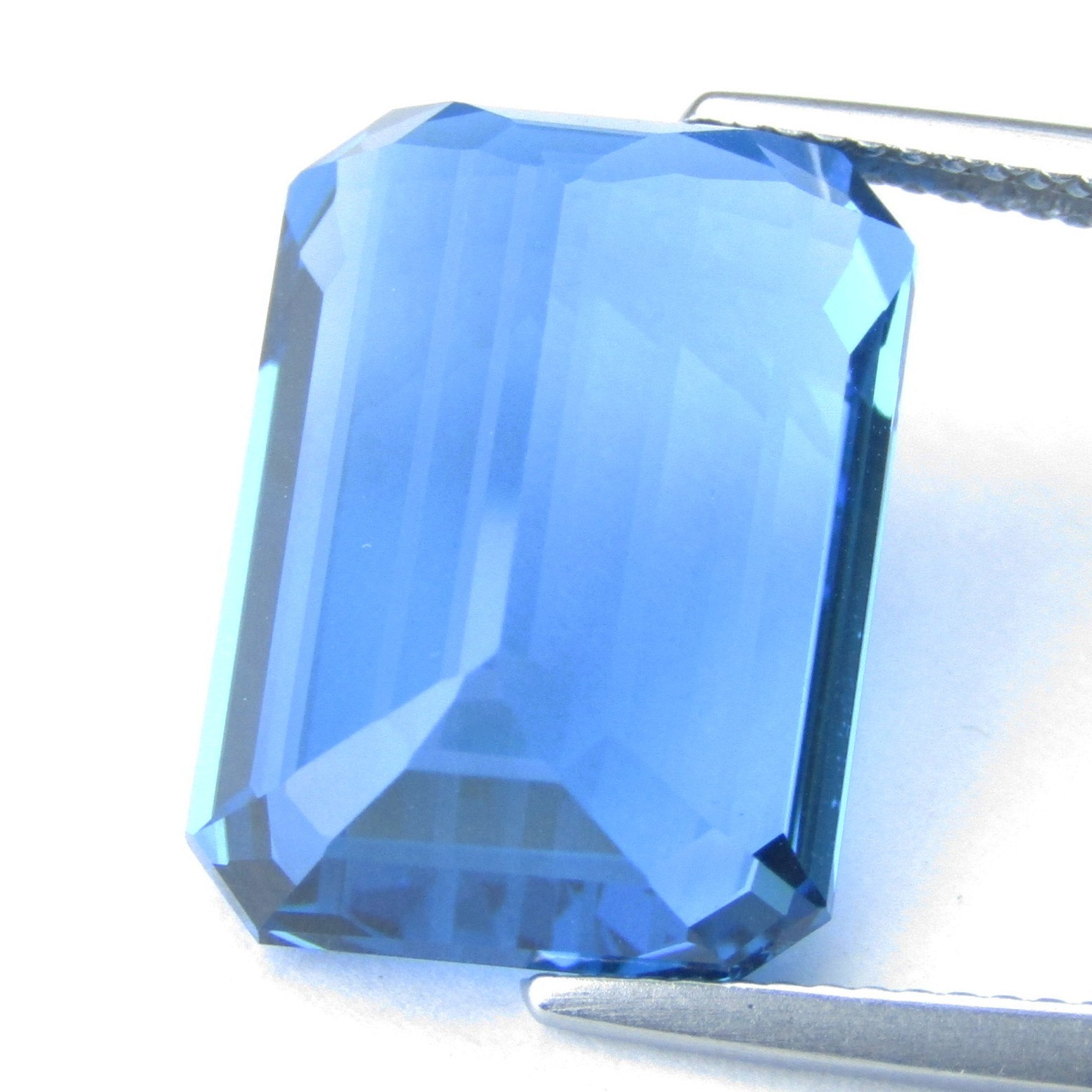 22.44Cts Glorious Natural Top Swiss Blue Topaz Emerald Cut Loose Gemstone
