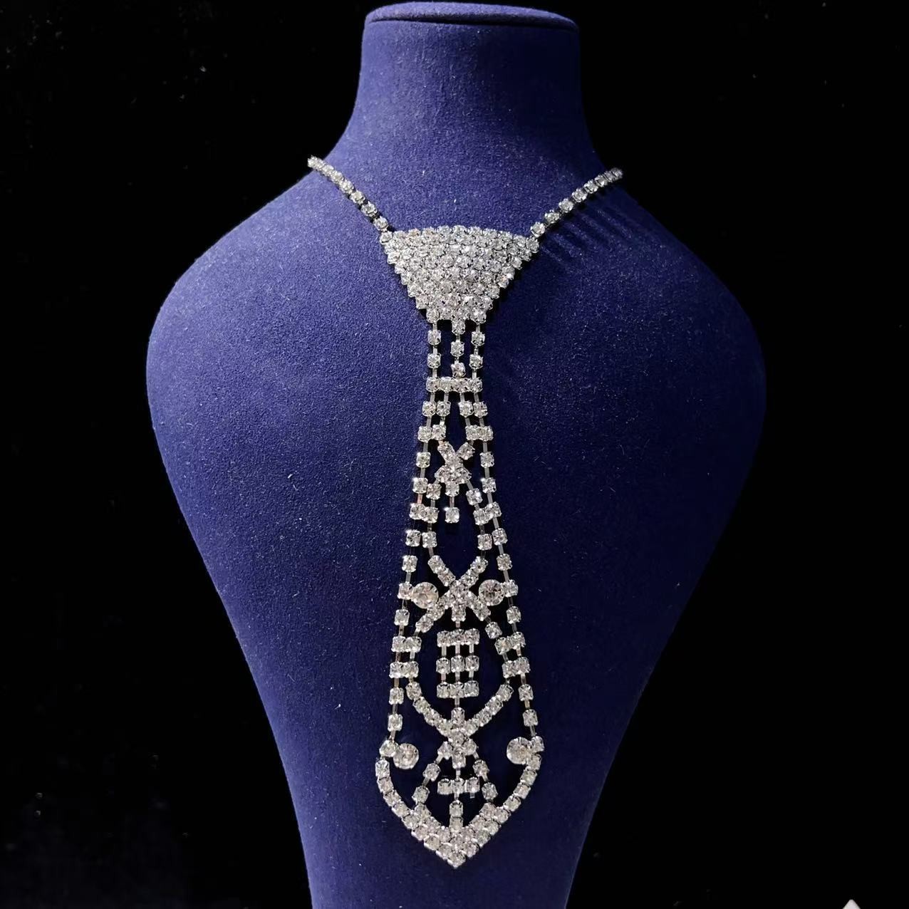 Women Sexy Rhinestone Crystal Bling Necktie Bow Tie Choker Necklace Adjustable
