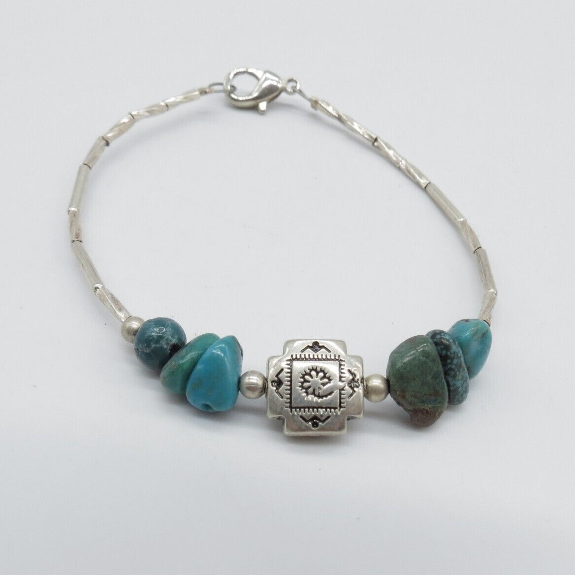Turquoise Chip Beads Boho Bracelet Silver Tone Southwest Everyday Wear 6.25″