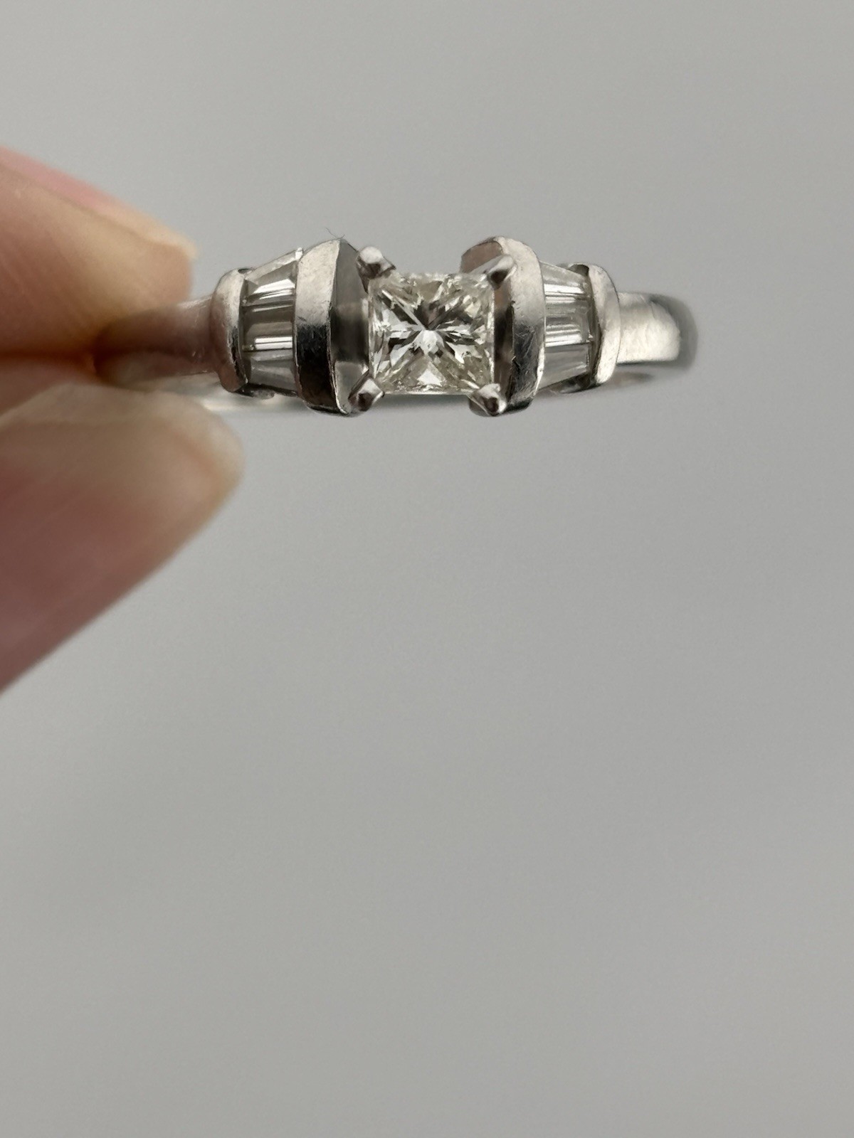 Estate 950 Platinum Princess Cut Diamond Engagement Ring w Tapered Baguette sz 7
