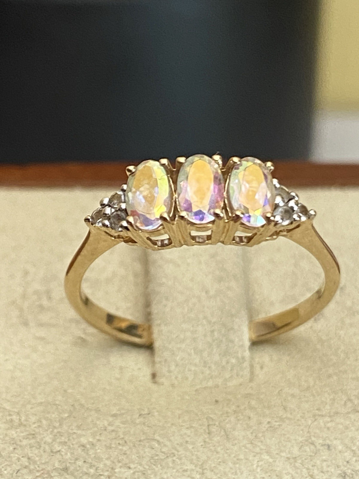 9 Carat Yellow Gold Mystic And White Topaz Ring Size N