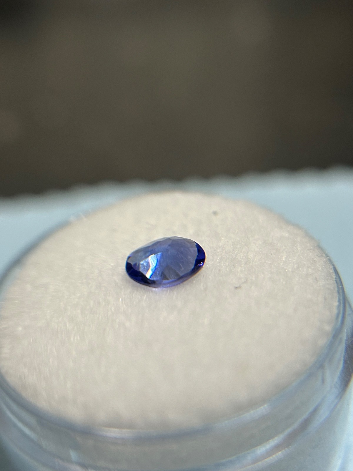 6.3×4.4×2.7 mm Oval Tanzanite – ungraded
