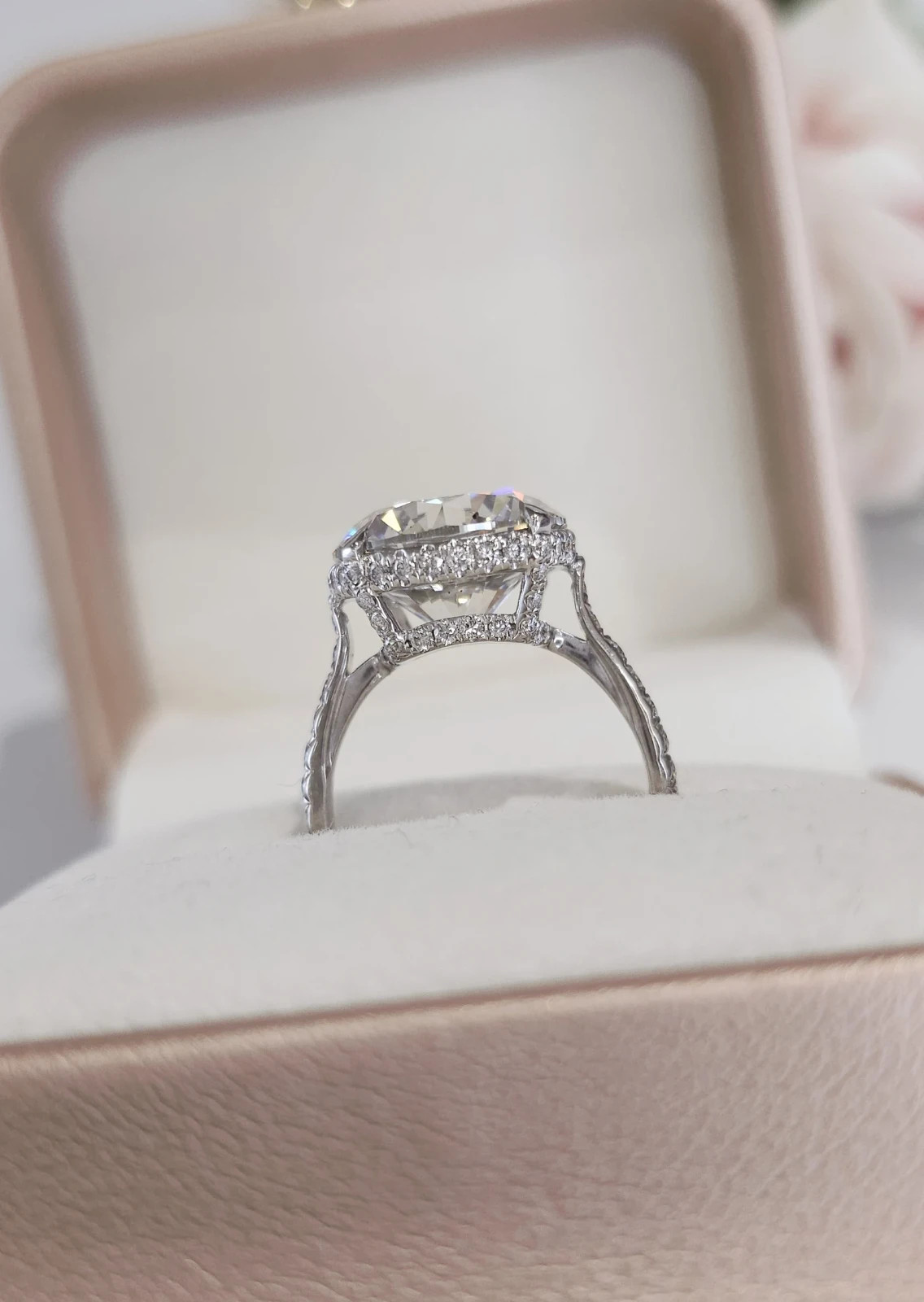 Round Cut Halo Engagement Ring IGI 8CT Lab-Grown Diamond 14k White Gold Wedding