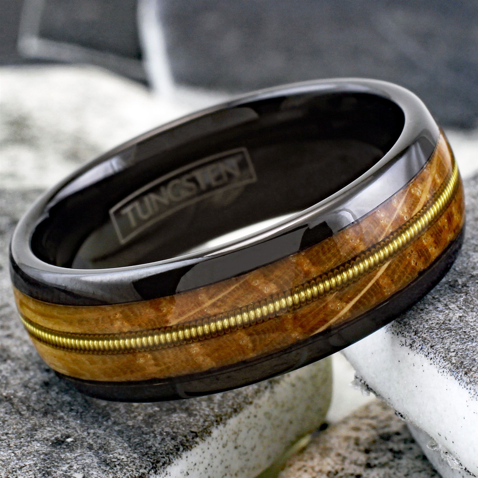 8mm Black Tungsten Whiskey Barrel Wood w/ Guitar String Men’s Wedding Band Ring