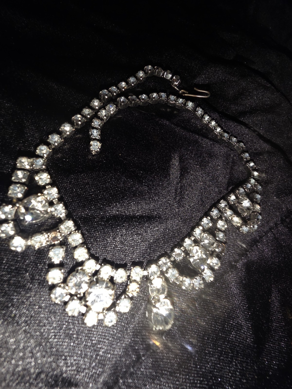 Vintage 1950s Clear Rhinestone Swag Festoon Necklace Choker Silver Tone Unsigned