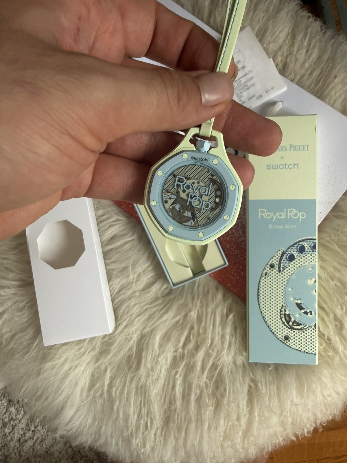 Swatch x Audemars Piguet Bioceramic Royal Pop Blaue Acht