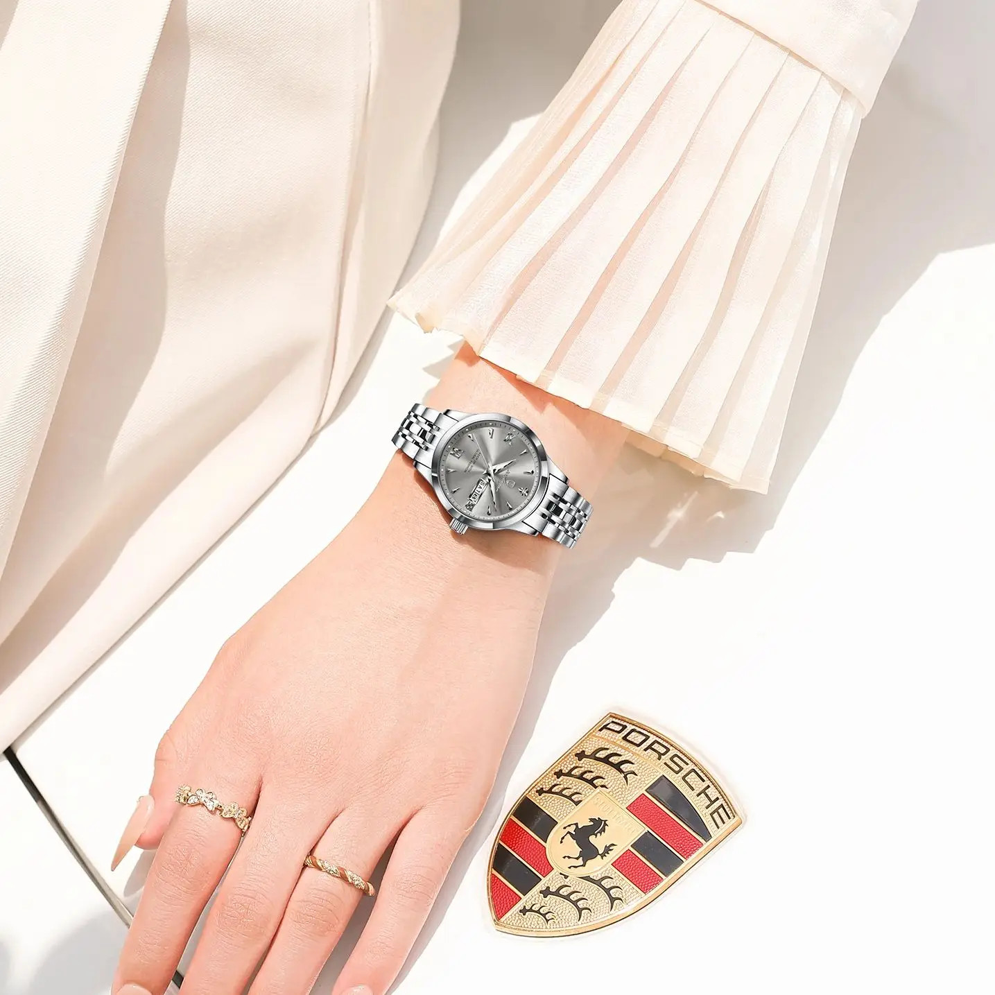 Watch For Woman Waterproof Luminous Date Week Ladies Watch