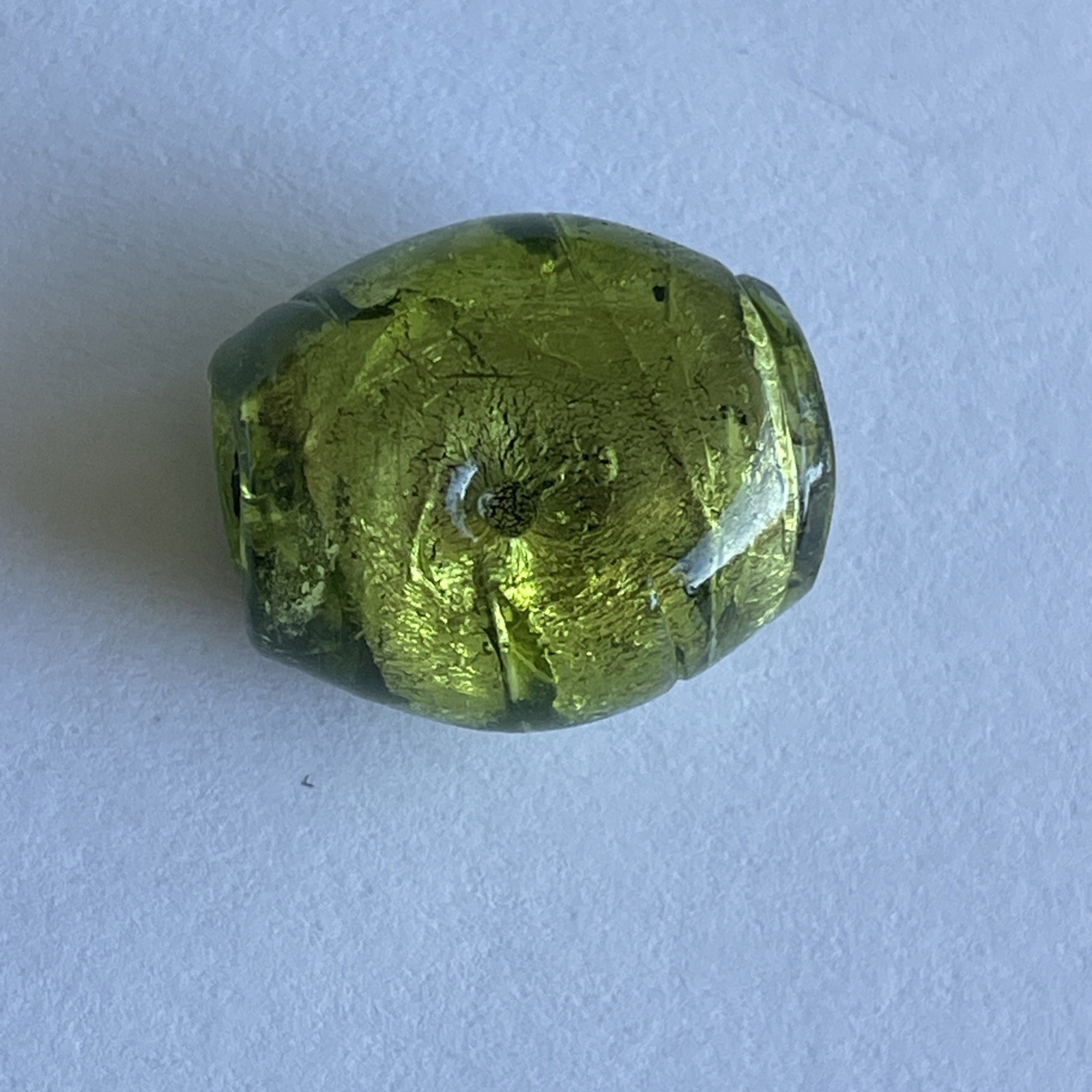 Vintage 18.0mm Foil Backed Green Glass Bead