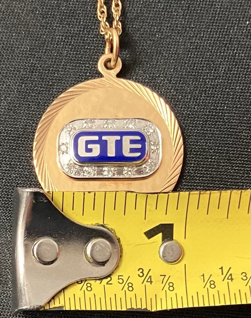 Vintage 10K Gold Filled GTE Diamond Pendant Necklace w 12K GF Chain 12 Stones 7g