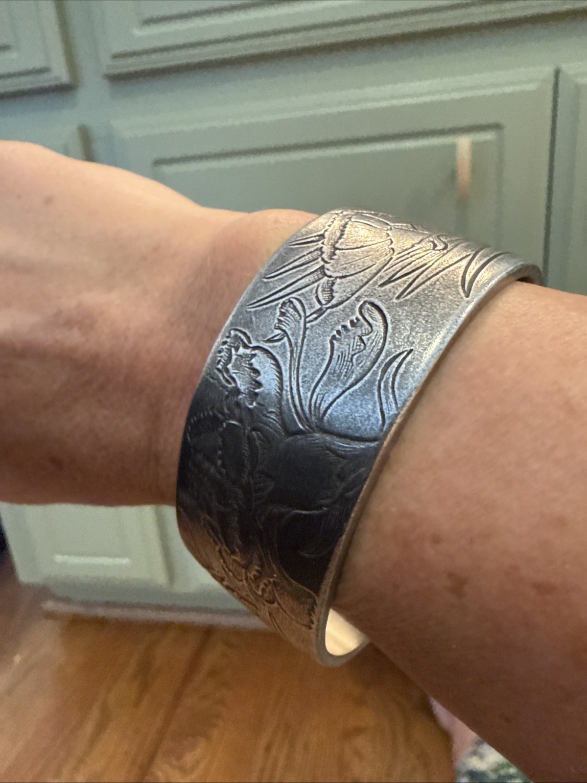 Salisbury Pewter Cuff Bracelet Wide Cuff January Flower of the Month 1 Inch NWOT