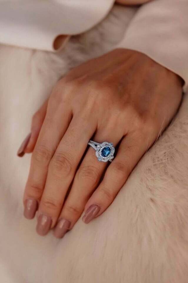 Cinderella New Collectors Edition Anniversary 2Ct Topaz Ring 14K White Gold Over
