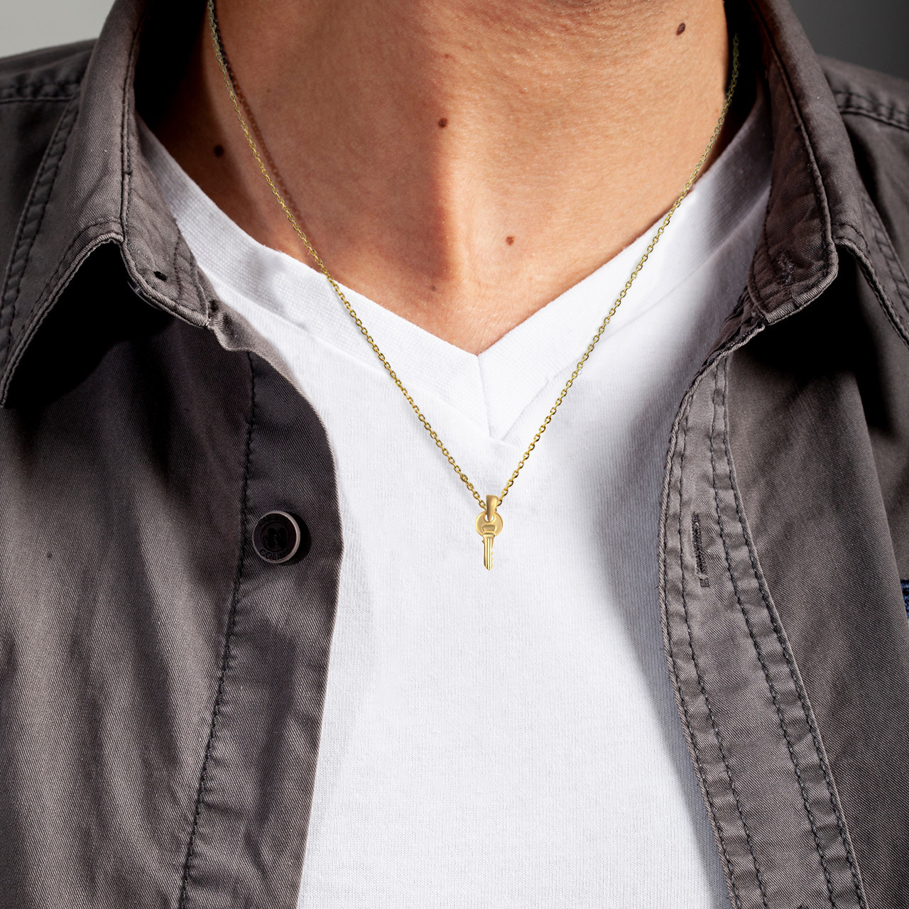 Gold Key Pendant Necklace (Available in Yellow/Rose/White Gold)