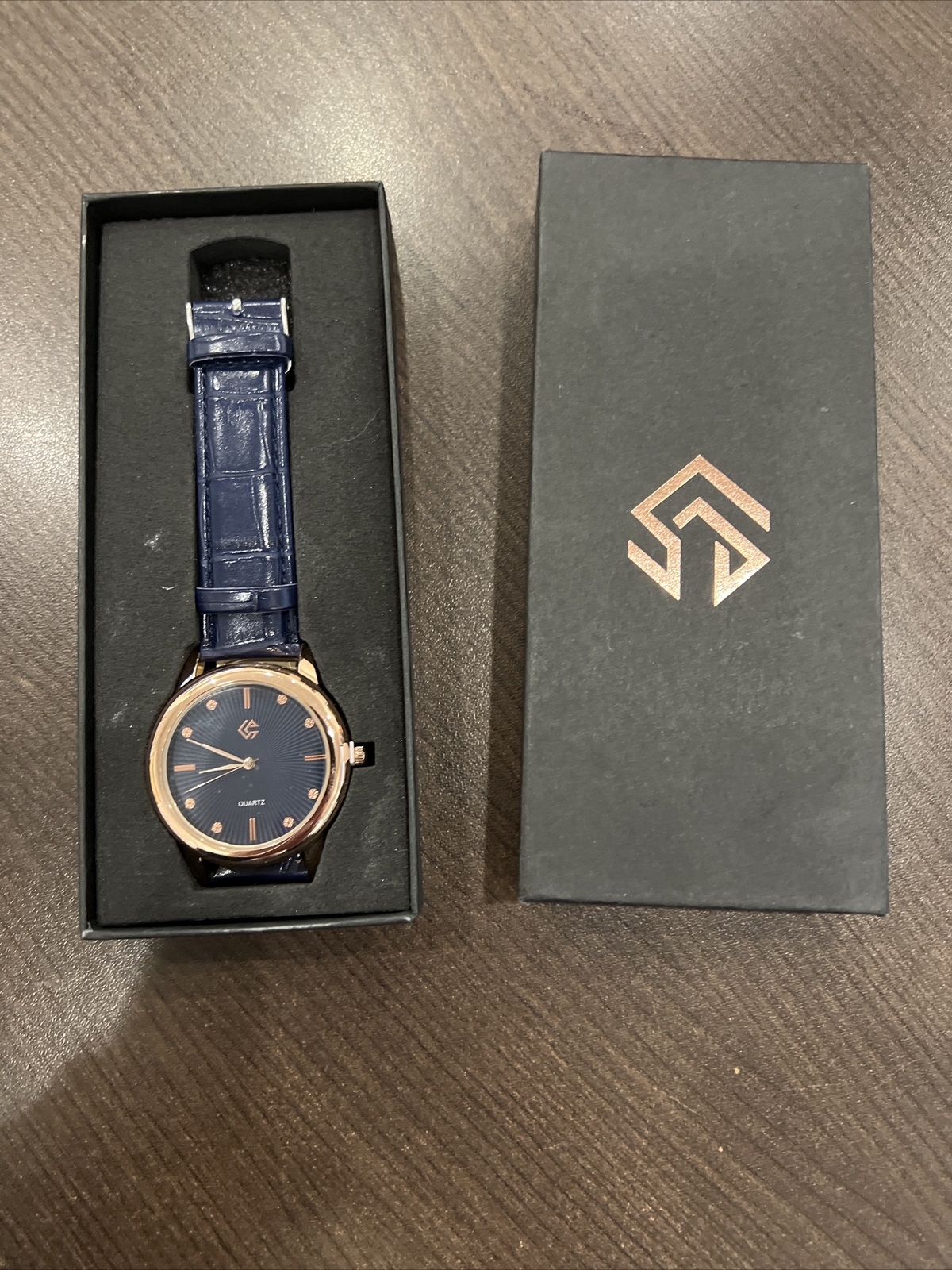 Luxury Men’s Quartz Watch Stainless Steel Analog Business As Pictures