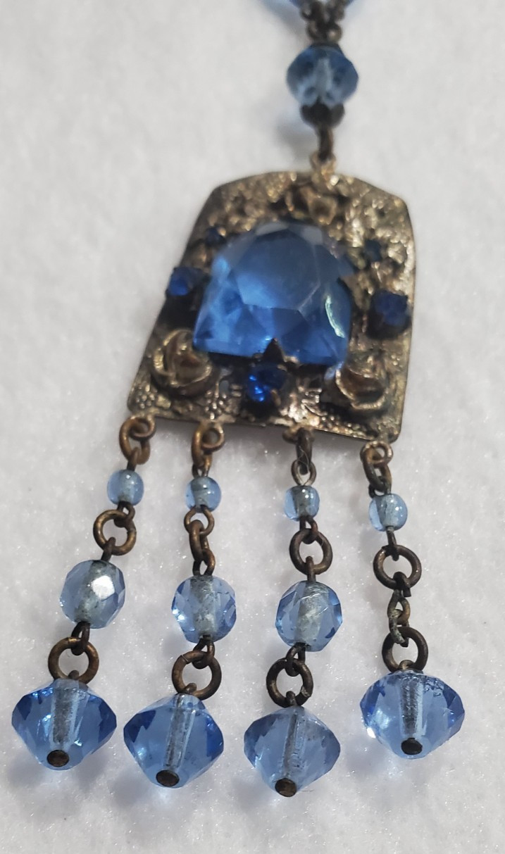 Vintage/Antique Czech Art Deco Vibrant Blue Glass Handcrafted Necklace