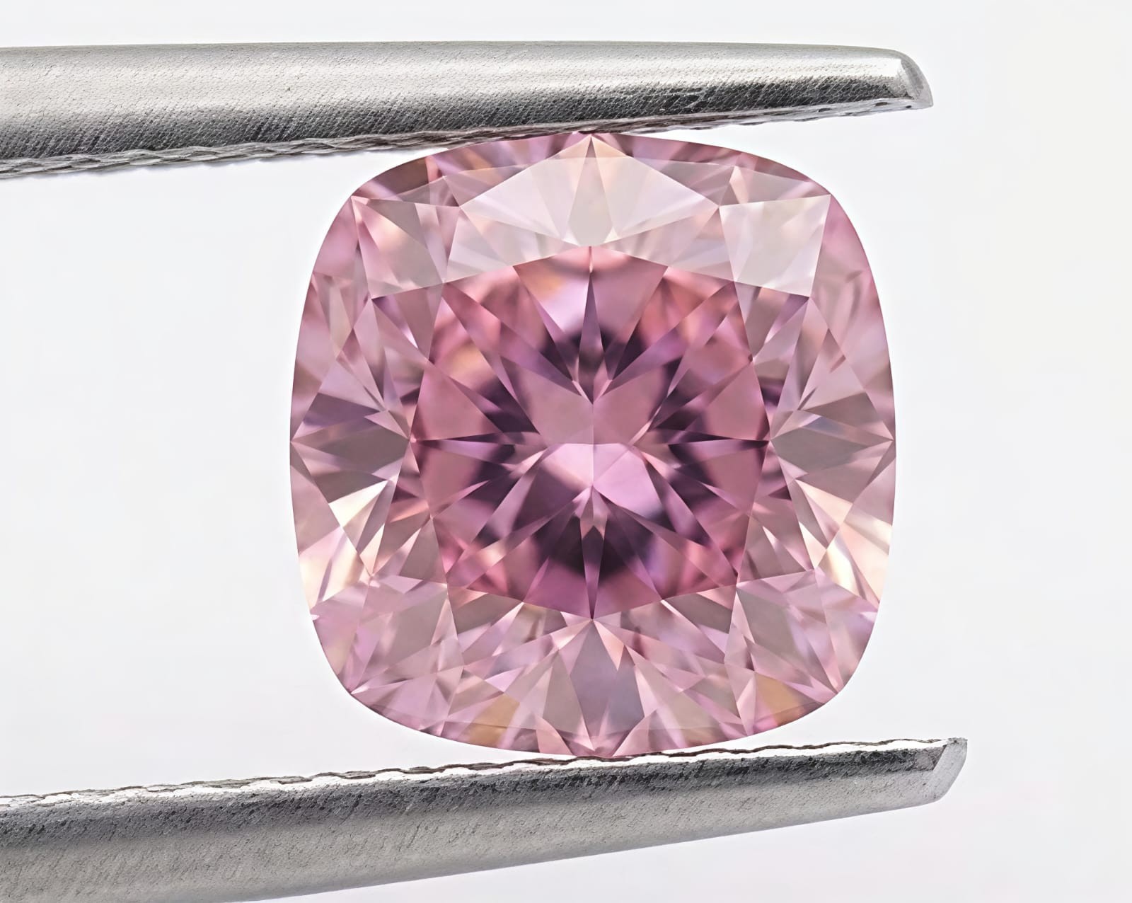 2 Ct Cushion Cut Fancy Light Baby Pink Color VVS1 Diamond 7.50 MM Gemstone+ GIft