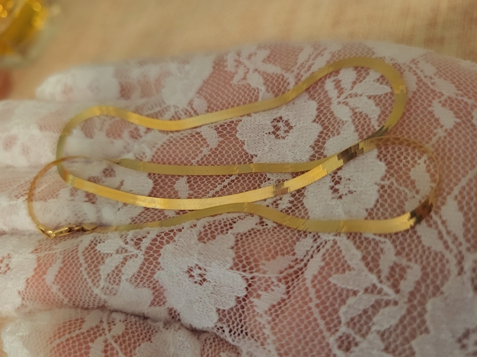 18K Saudi Gold JADE Chain Necklace, 16 INCHES , 3.21 GRAMS