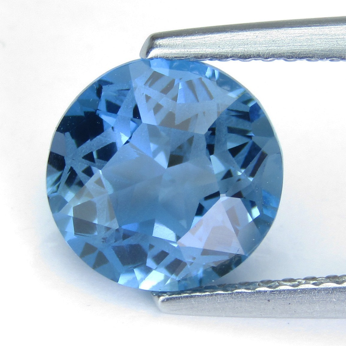 3.18Cts Winsome Natural Swiss Blue Topaz 9mm Round Precision Cut Loose Gemstone