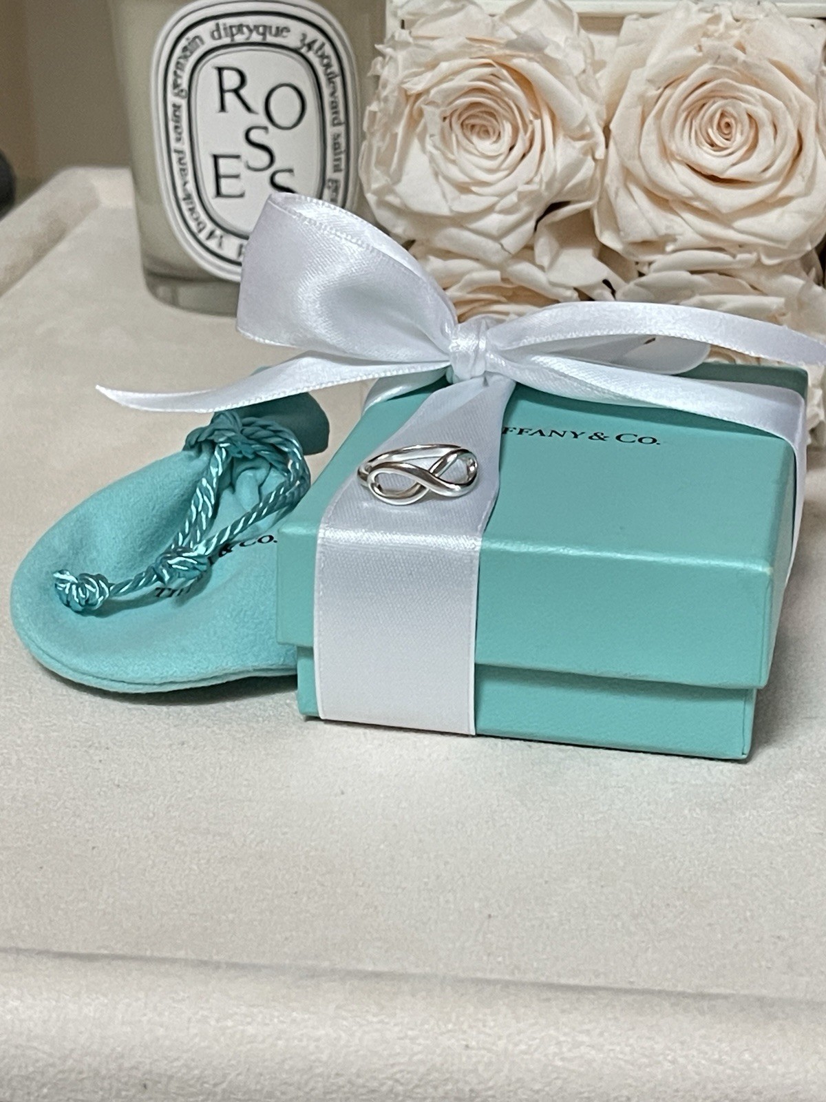 Tiffany & Co. Infinity Silver Ring size 5.5 $415 in Tiffany Blue Box