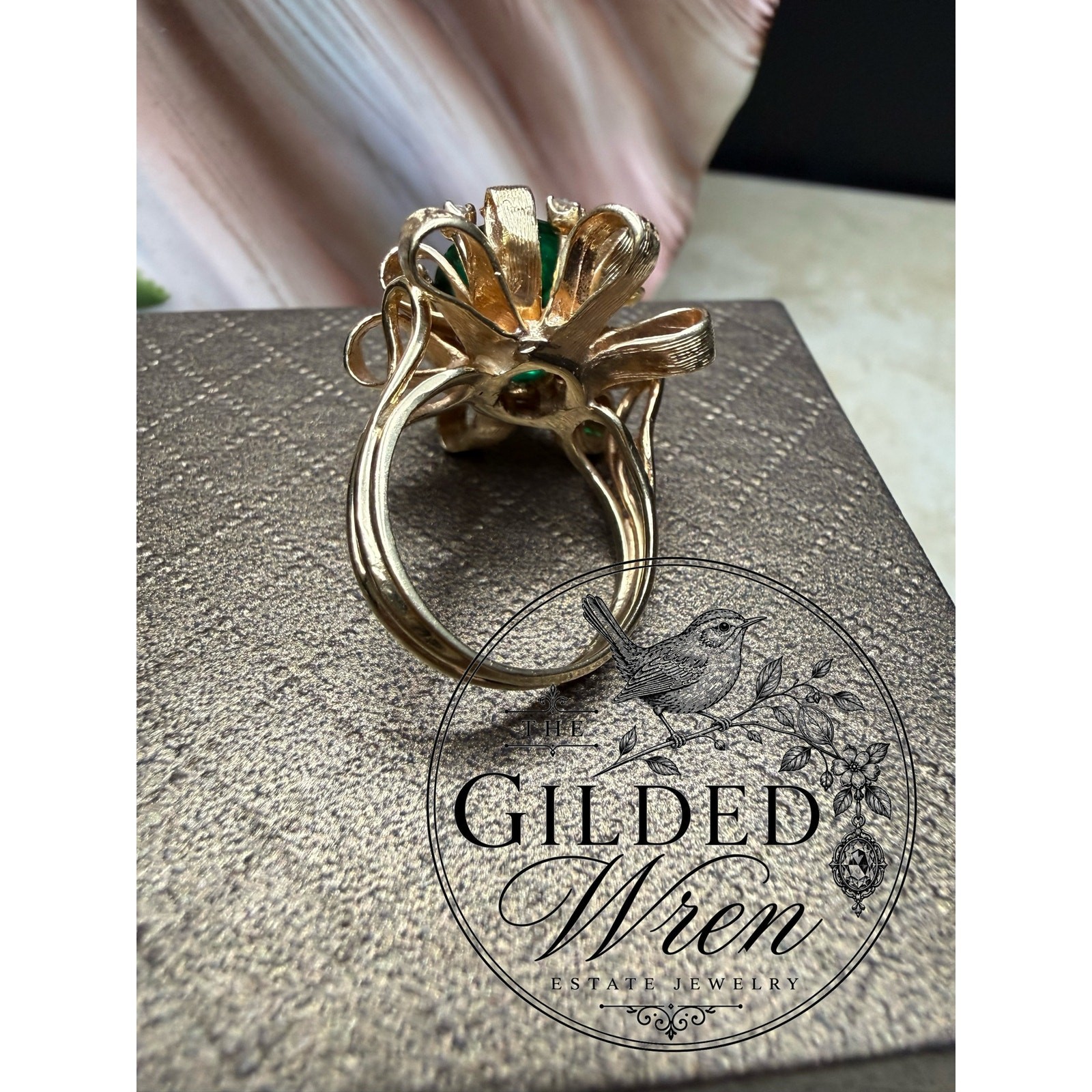 Vintage 14K Gold Hollywood Regency Ribbon Ring | Simulated Emerald 9.28g Sz 6.5