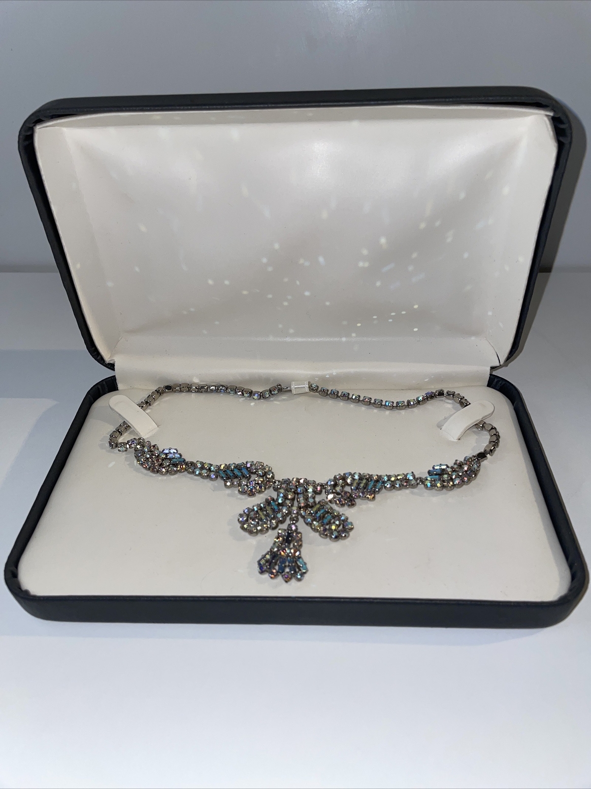 NOS! Vintage Blue Tint Aurora Borealis Rhinestone Necklace Unsigned Foil Back E5