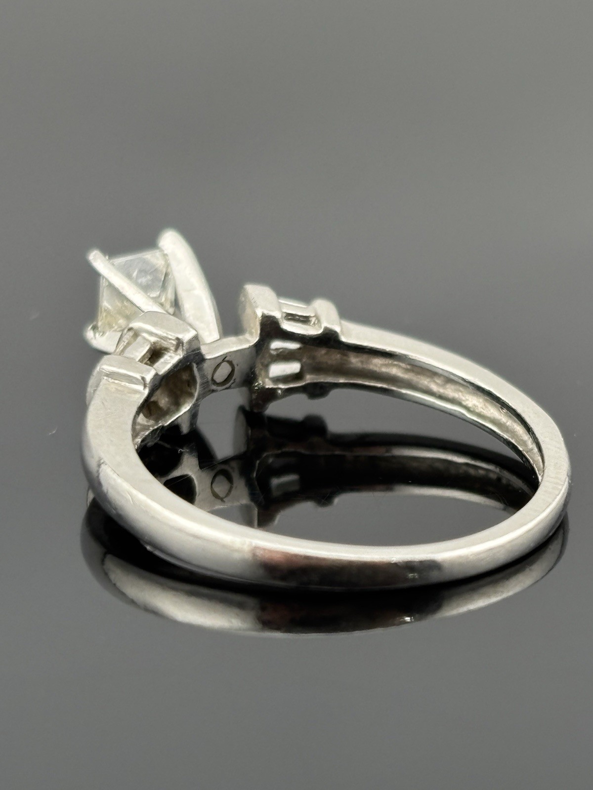 Estate 950 Platinum Princess Cut Diamond Engagement Ring w Tapered Baguette sz 7