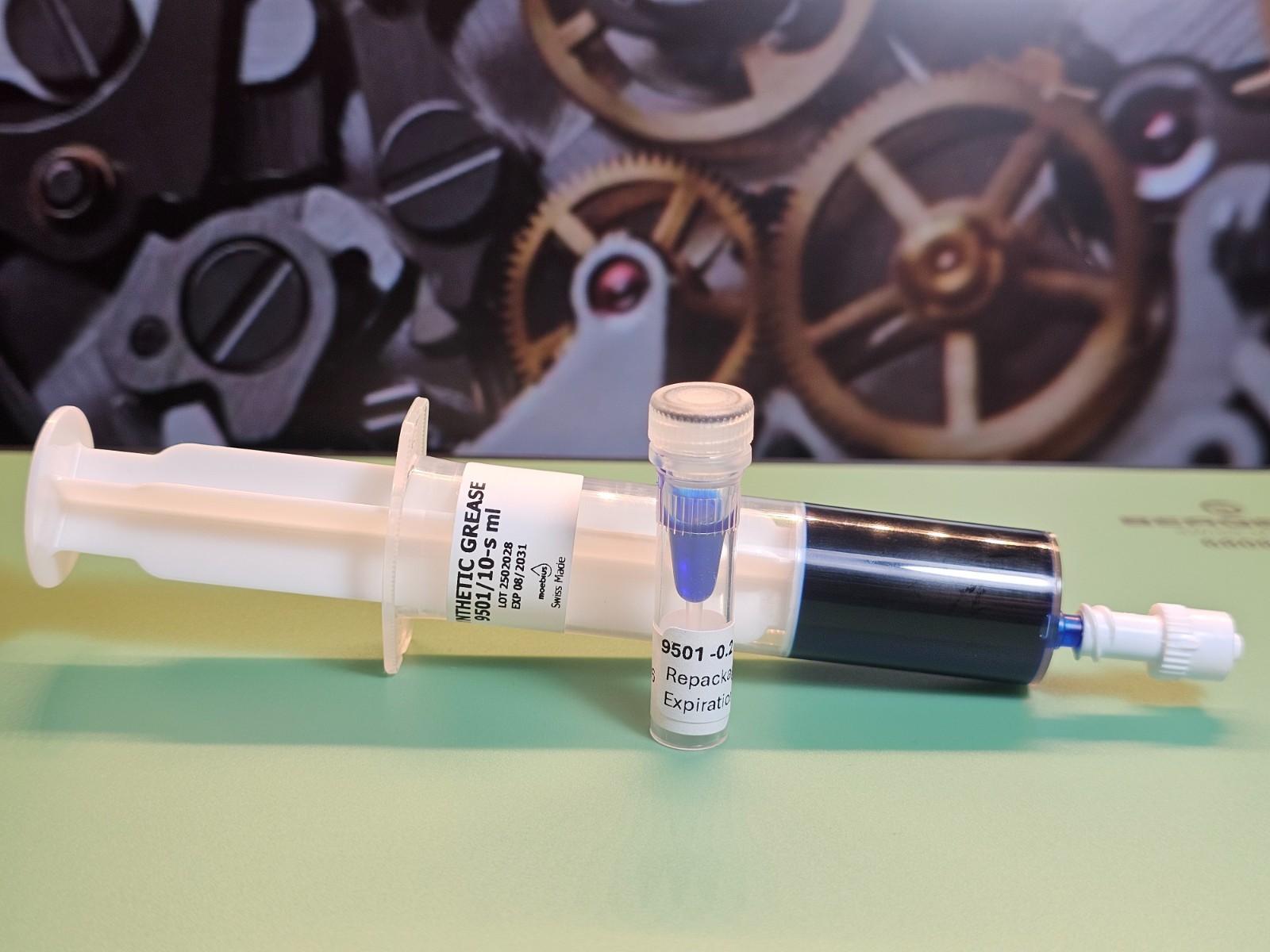 Moebius Watch Oils Kit: Bergeon Oiler, Oil Dish, Repackaged Oils 0.2ml