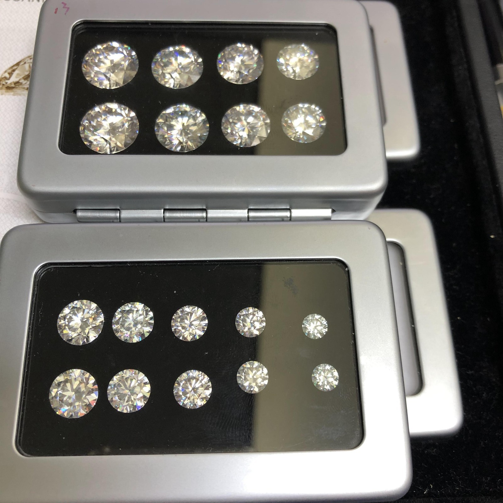 Excellent D Color VVS1 Round Cut Moissanite Loose Gemstones with GRA Certificate