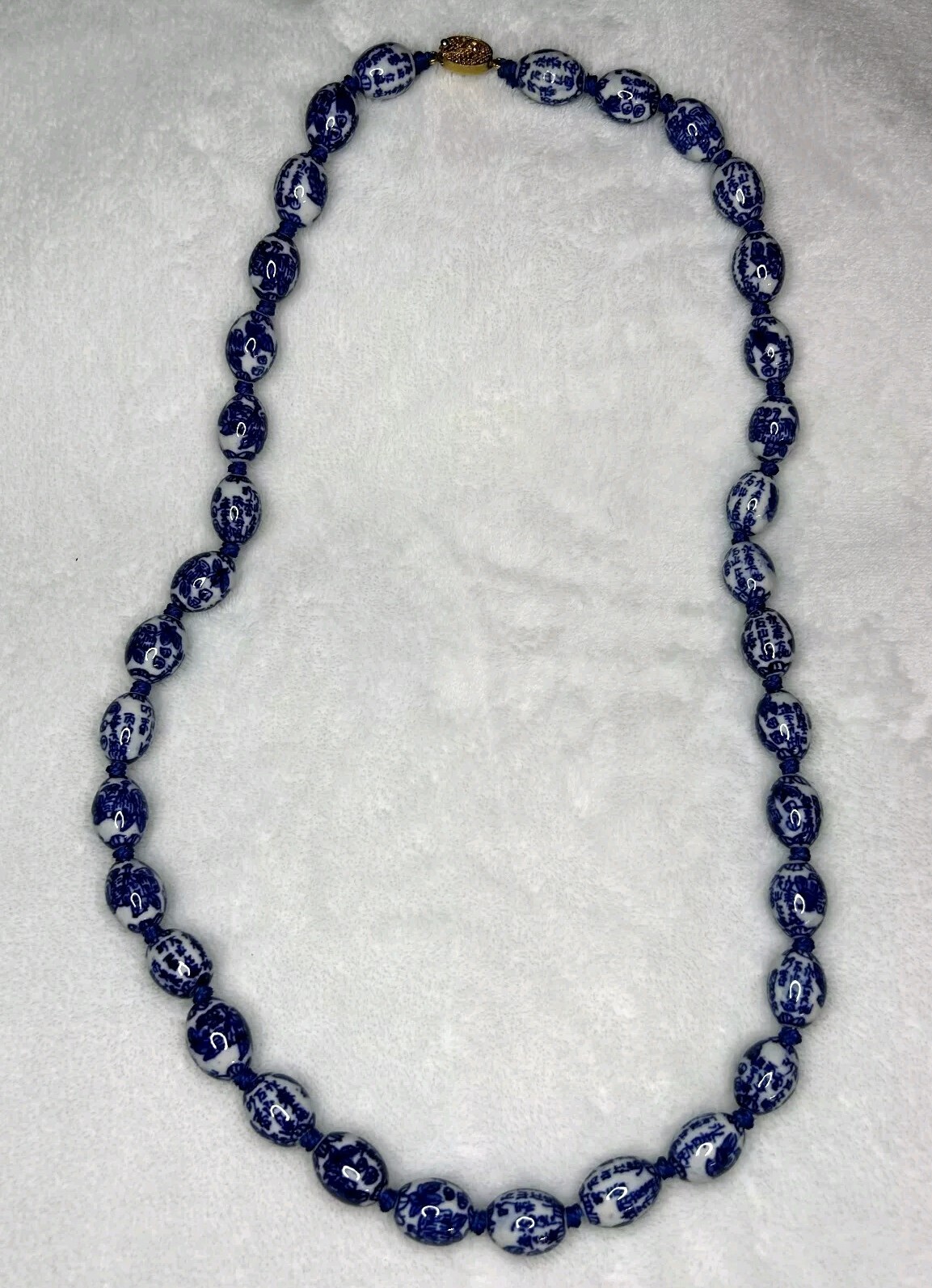 Vintage Blue & White Porcelain Hand Knotted Beaded Necklace 26in Chinese Export