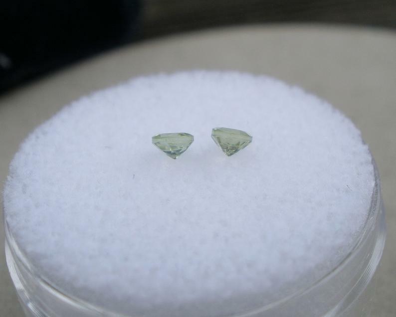 Peridot Round Loose Faceted Natural Gem Pair 3mm each