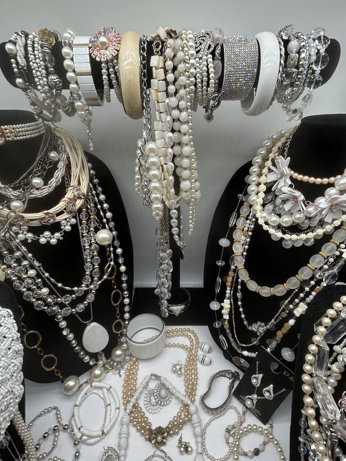 Vntg to Now Pearl Inspired Jewelry Lot All Wearable 8+ Lbs, 147 Pc #314