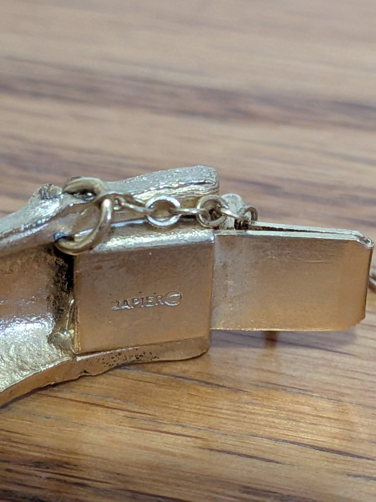 Vintage Napier Satin Brushed Gold Tone Bamboo Bangle Bracelet Safety Chain