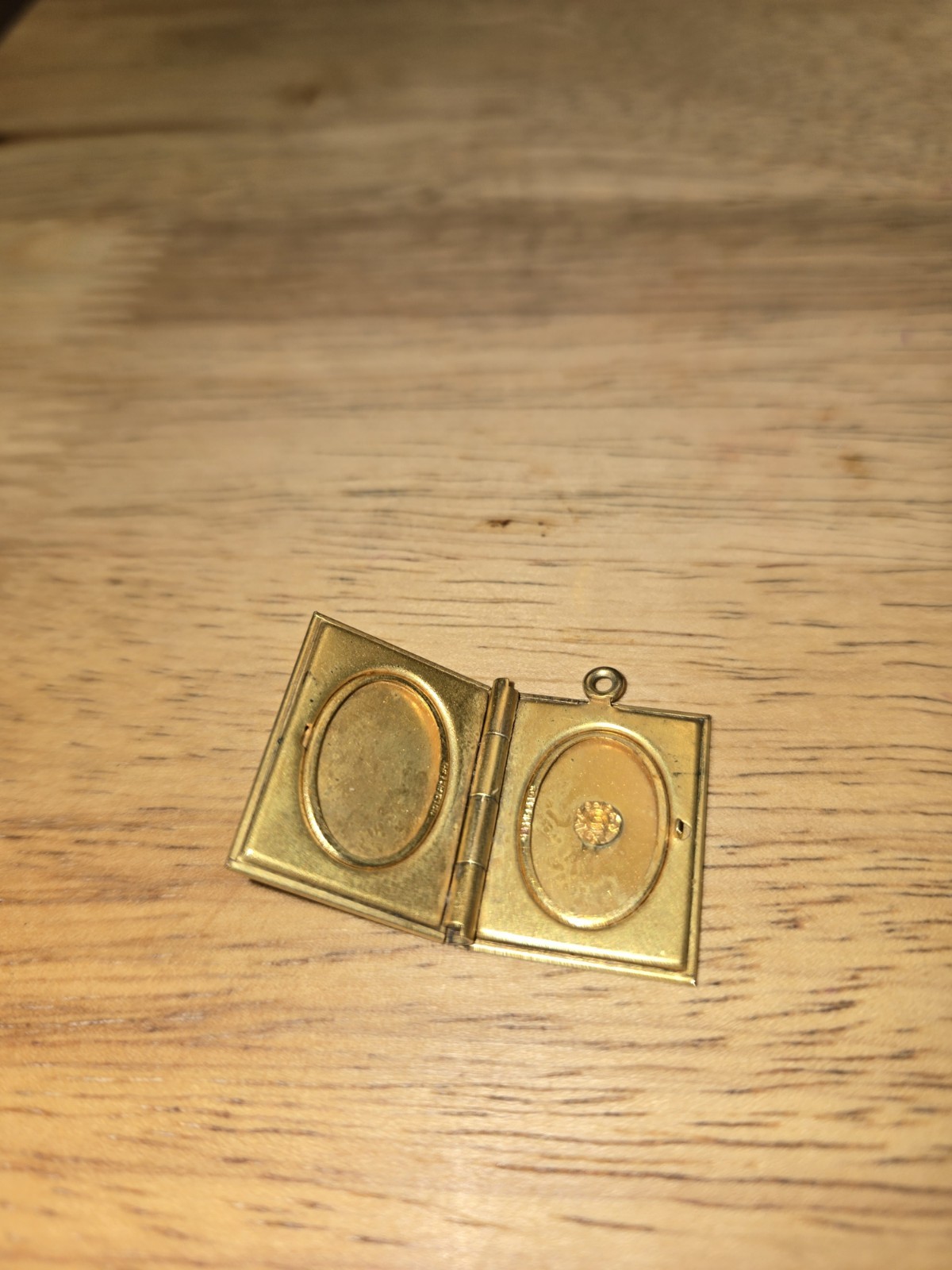 Antique Victorian, Gold Filled BOOK LOCKET PENDANT PICTURE PHOTO CHARM As Is